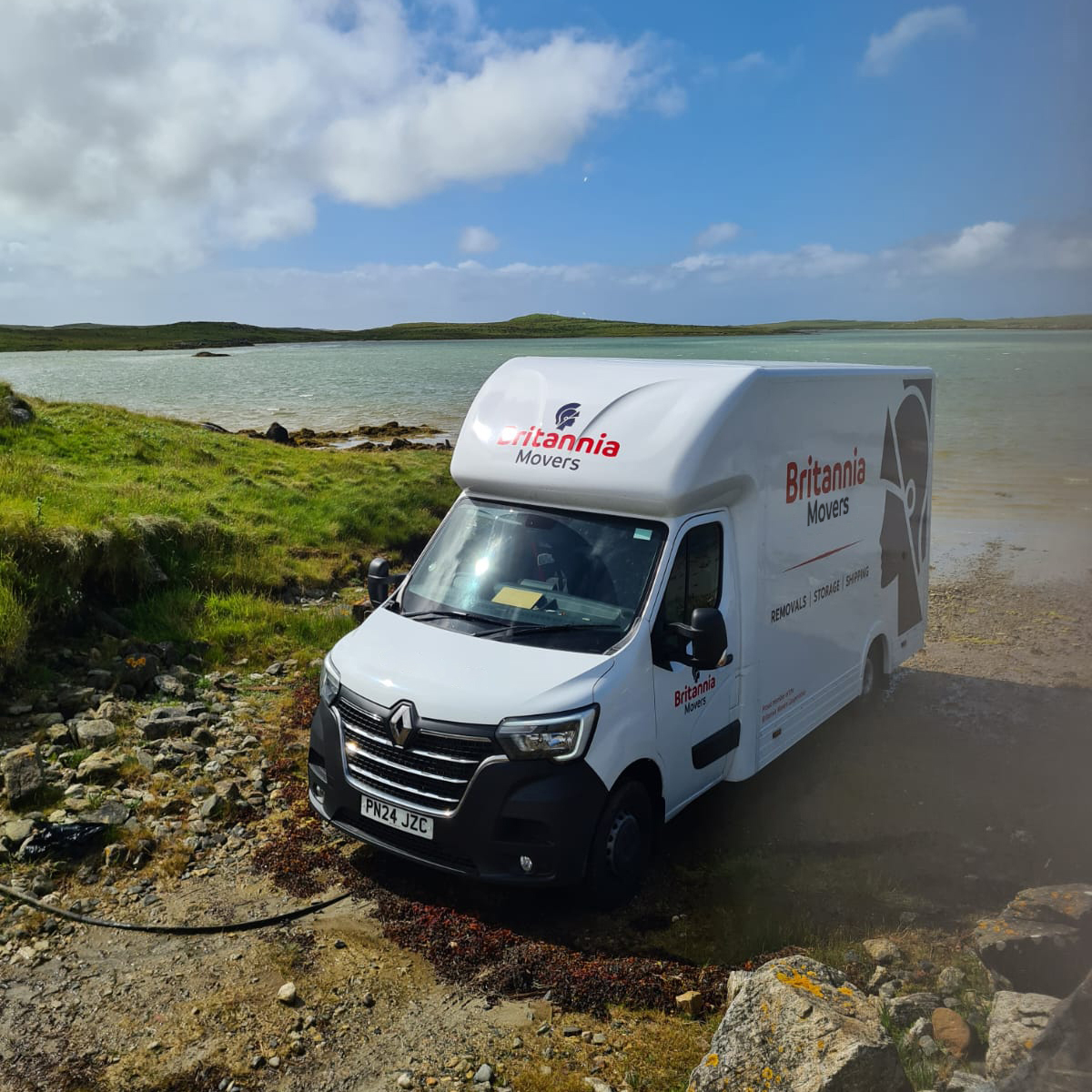 trusted-across-border-img